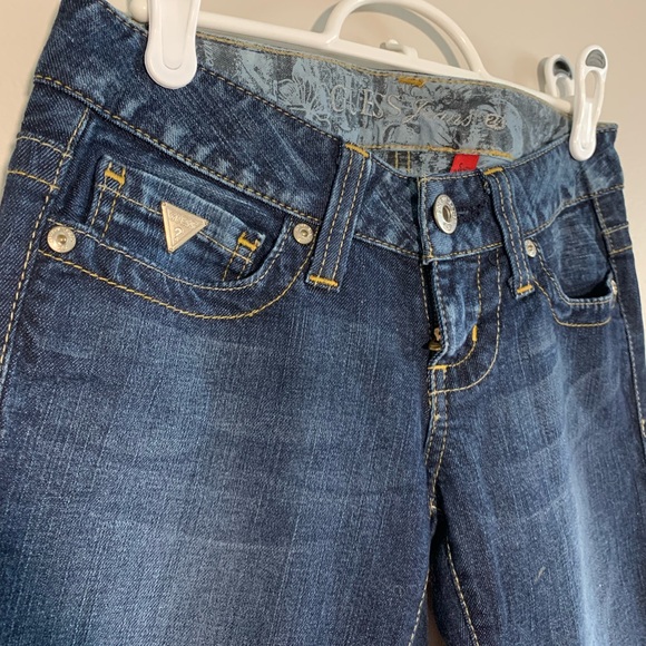 Guess “Foxy - Skinny Leg” Jeans - Picture 3 of 10